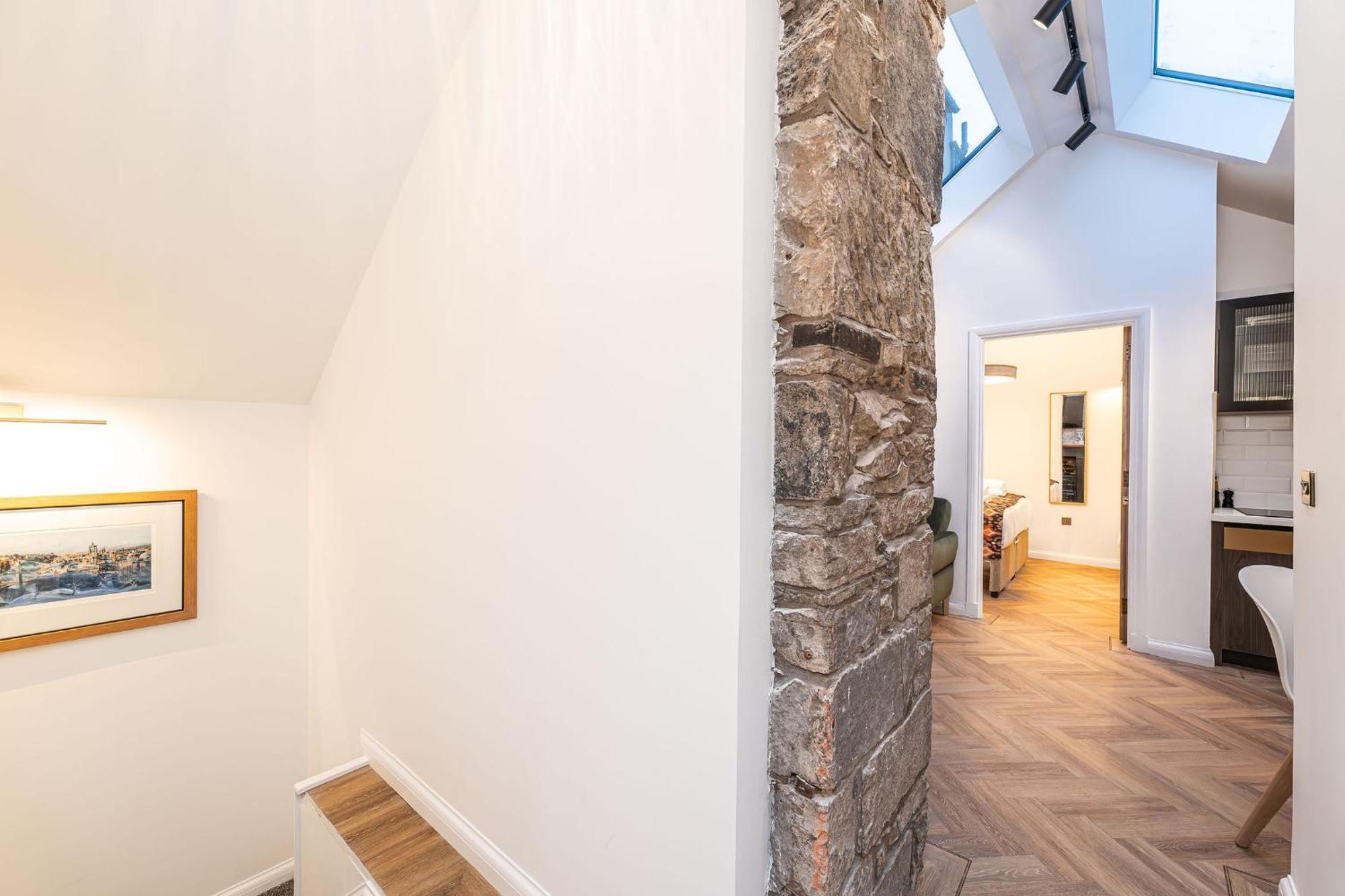 The Coach House Apartment EDI Exterior photo